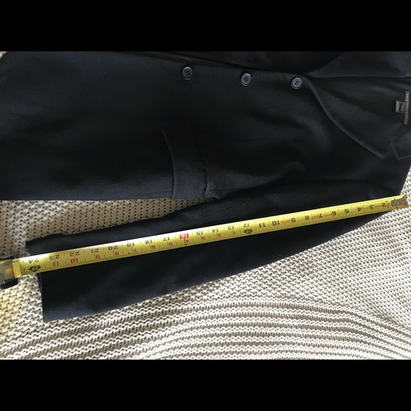 Saks Cashmere navy 3 button blazer size 4 like new - Picture 7 of 7